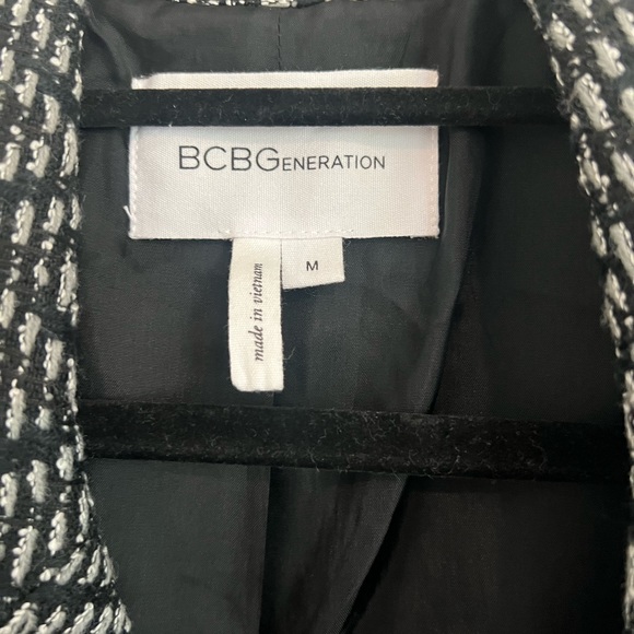 BCBGeneration tweed coat sz m - Picture 4 of 7